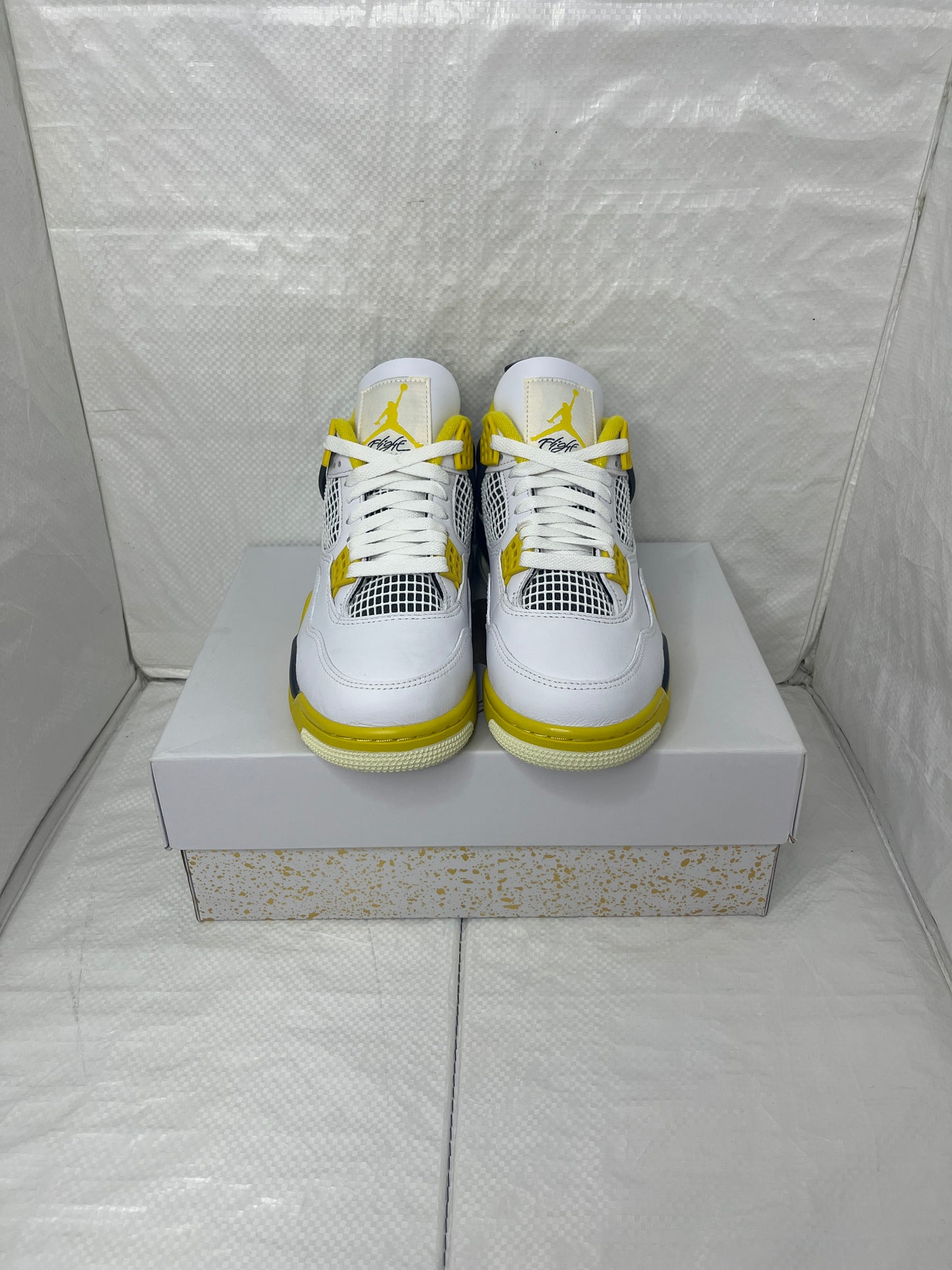 Jordan 4 Retro OG ‘Sulfur' 2025