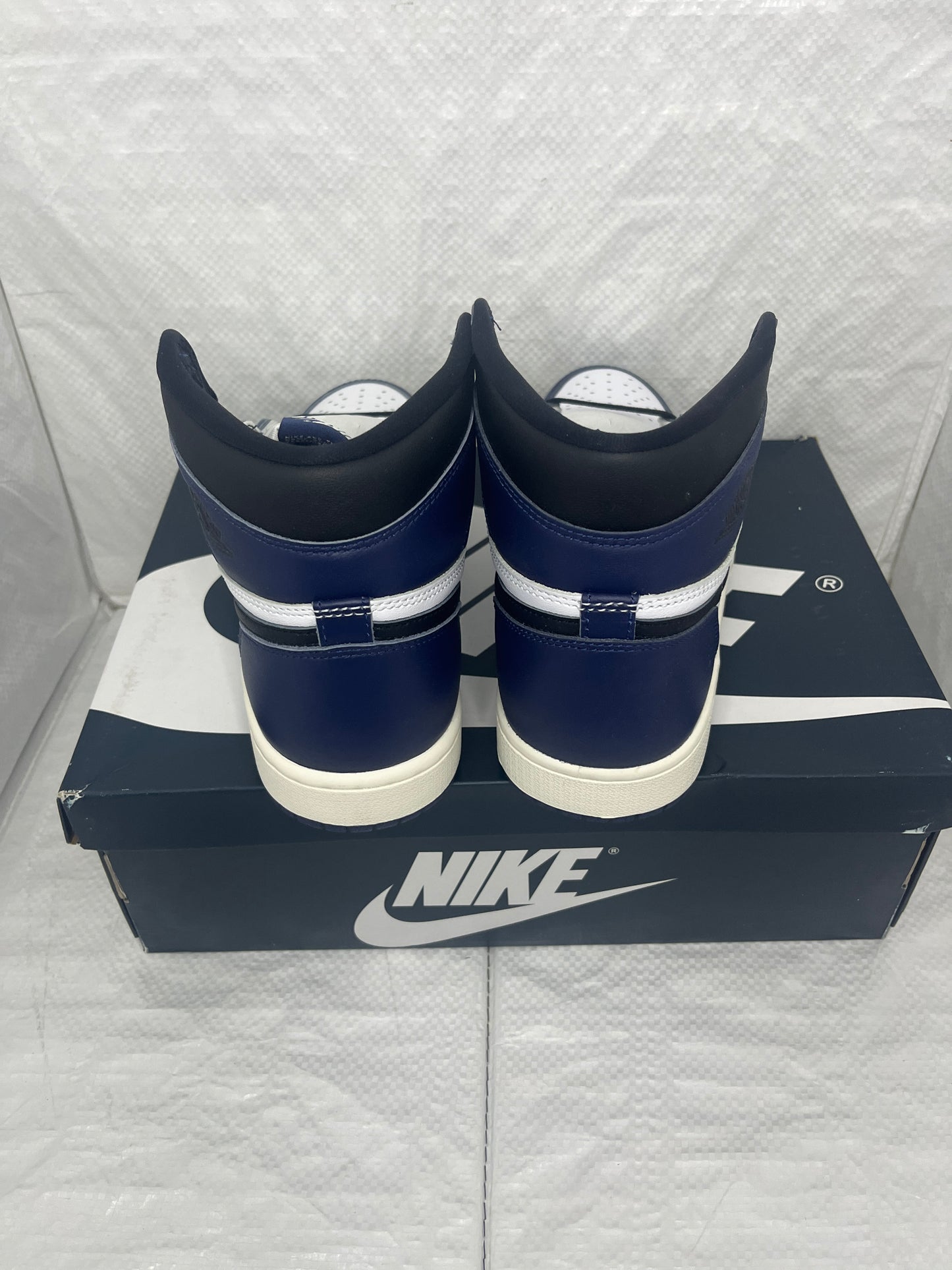 Jordan 1 High Retro ‘Midnight Navy’