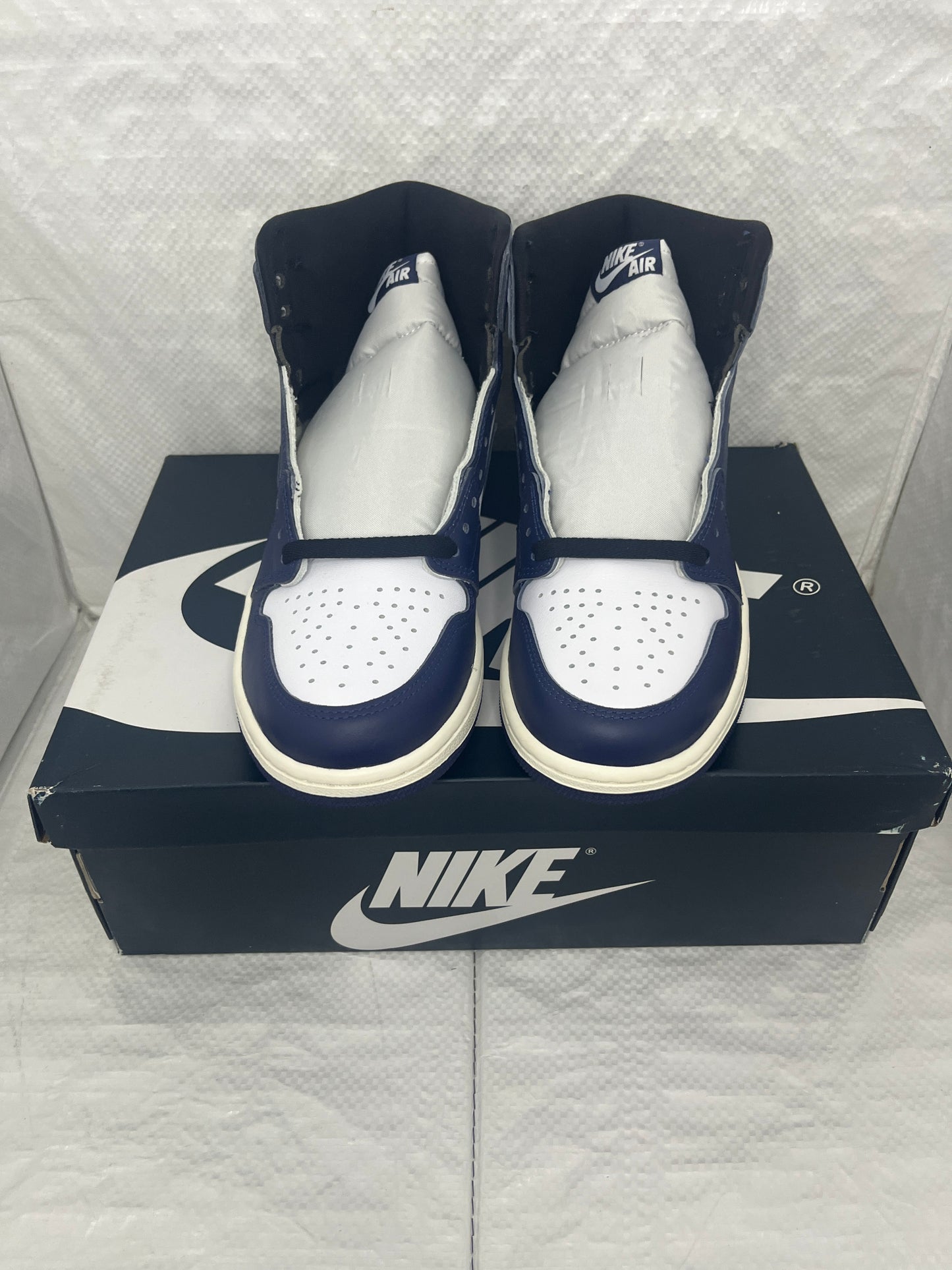 Jordan 1 High Retro ‘Midnight Navy’
