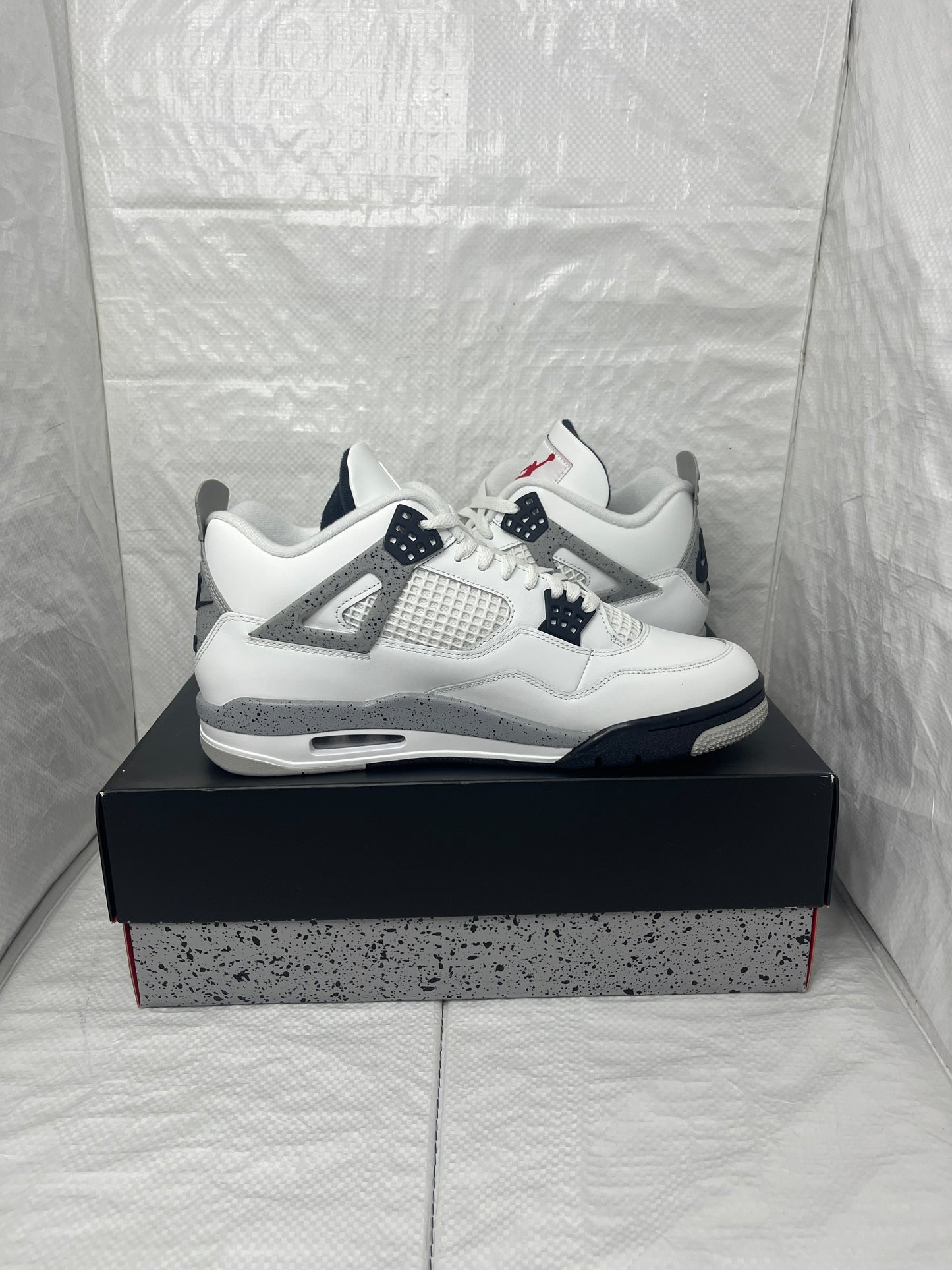 Jordan 4 ‘White Cement’ (2025)