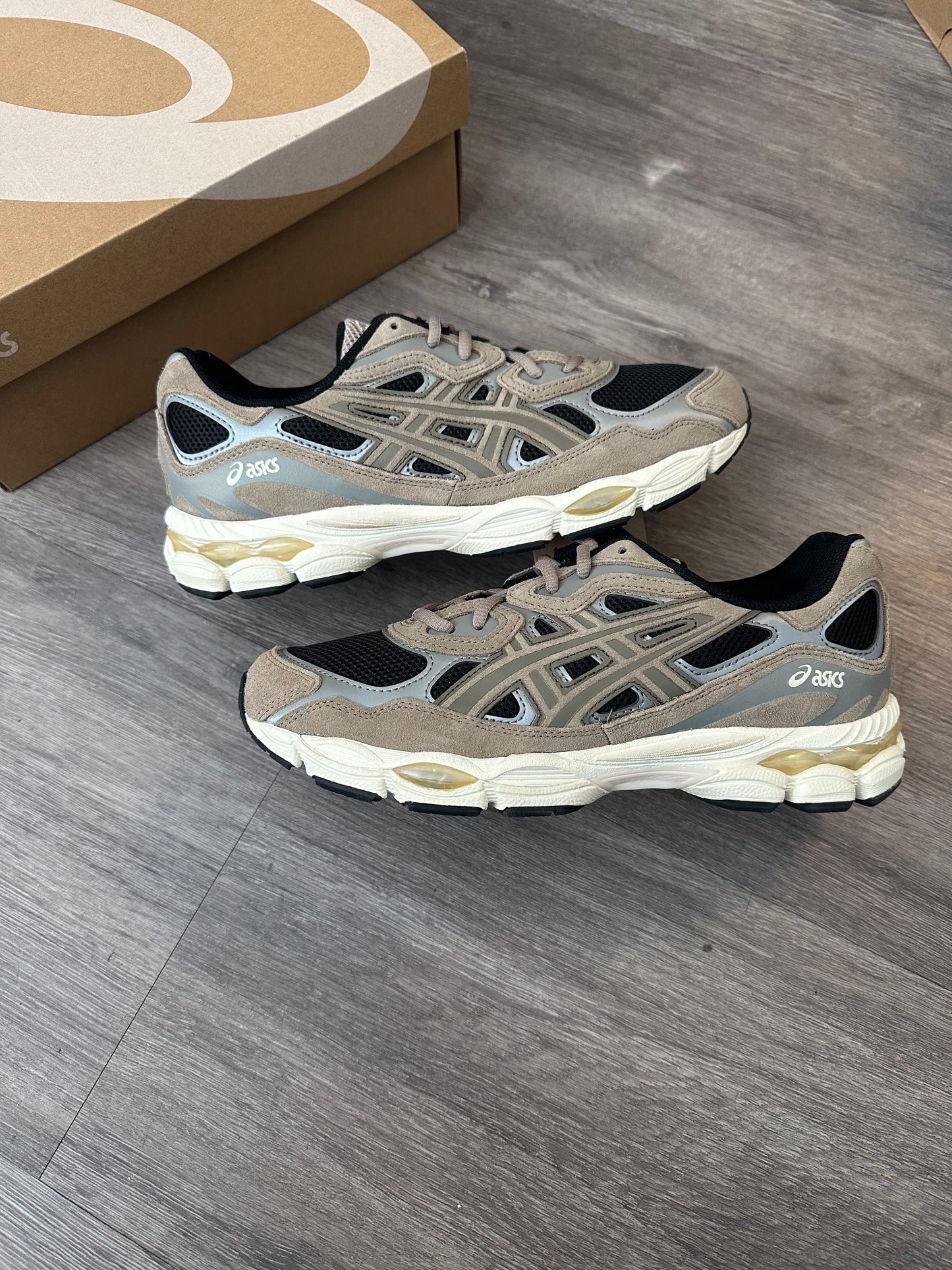 Asics Nyc Gel