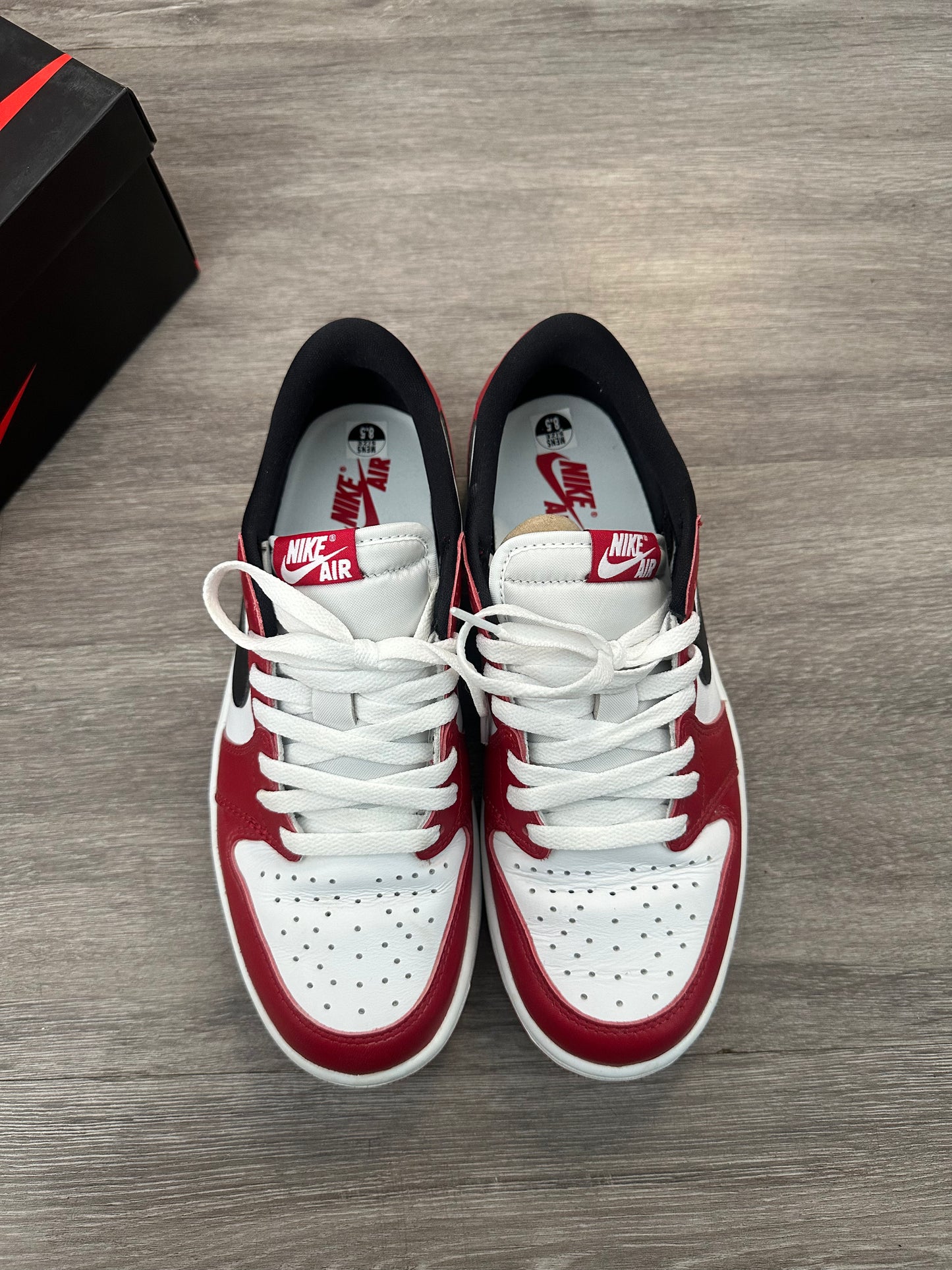 Jordan 1 Low ‘Chicago’