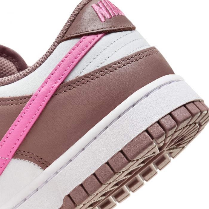 DUNK LOW 'SMOKEY MAUVE PLAYFUL PINK'