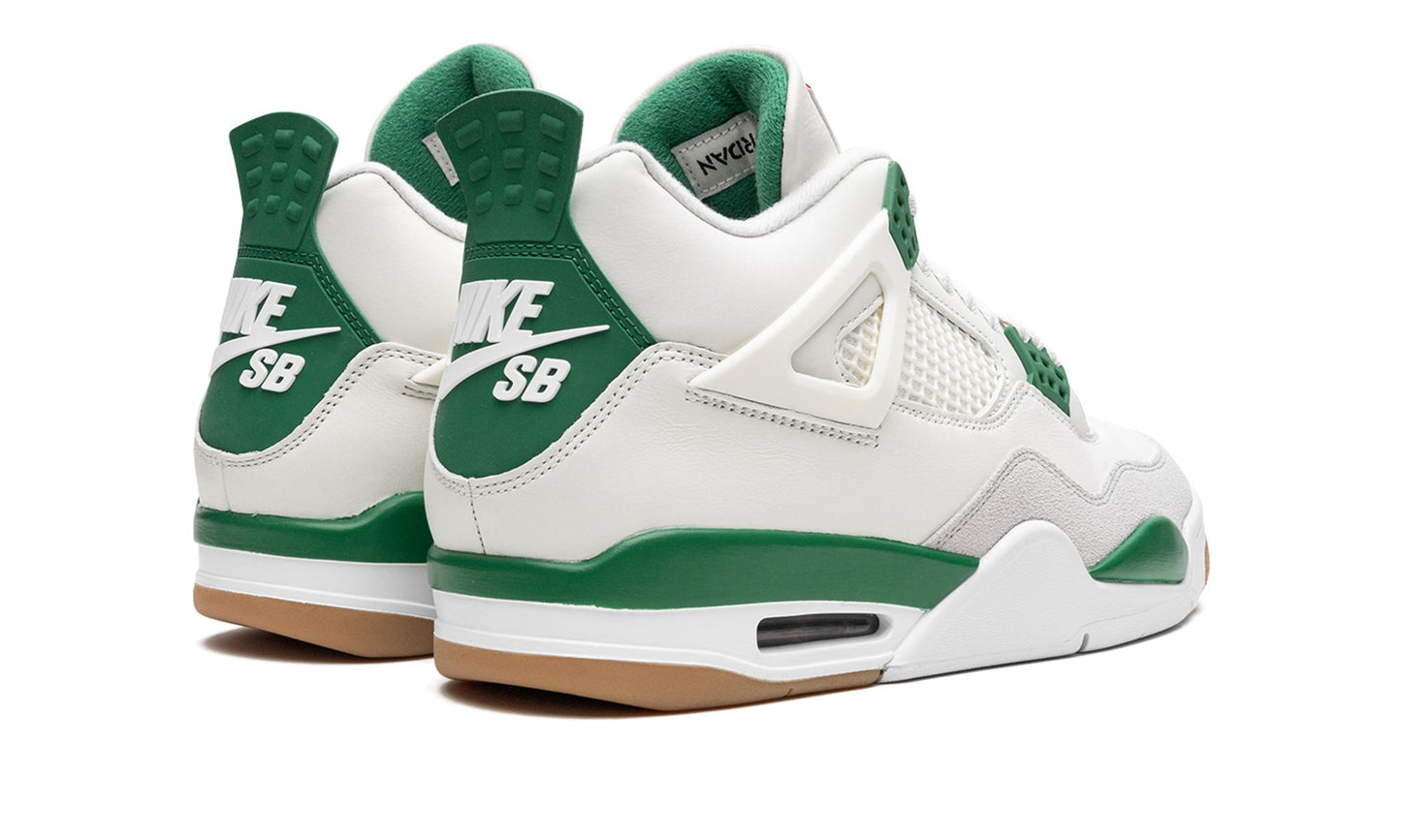 NIKE SB X AIR JORDAN 4 RETRO SP 'PINE GREEN'